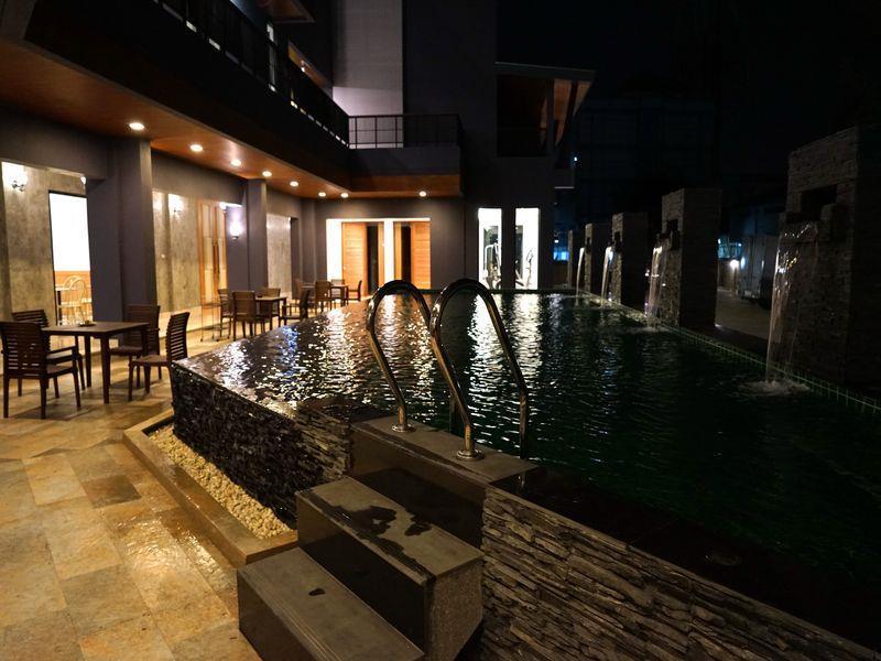 The Proud Exclusive Hotel-Sha Plus Nakhon Pathom Luaran gambar