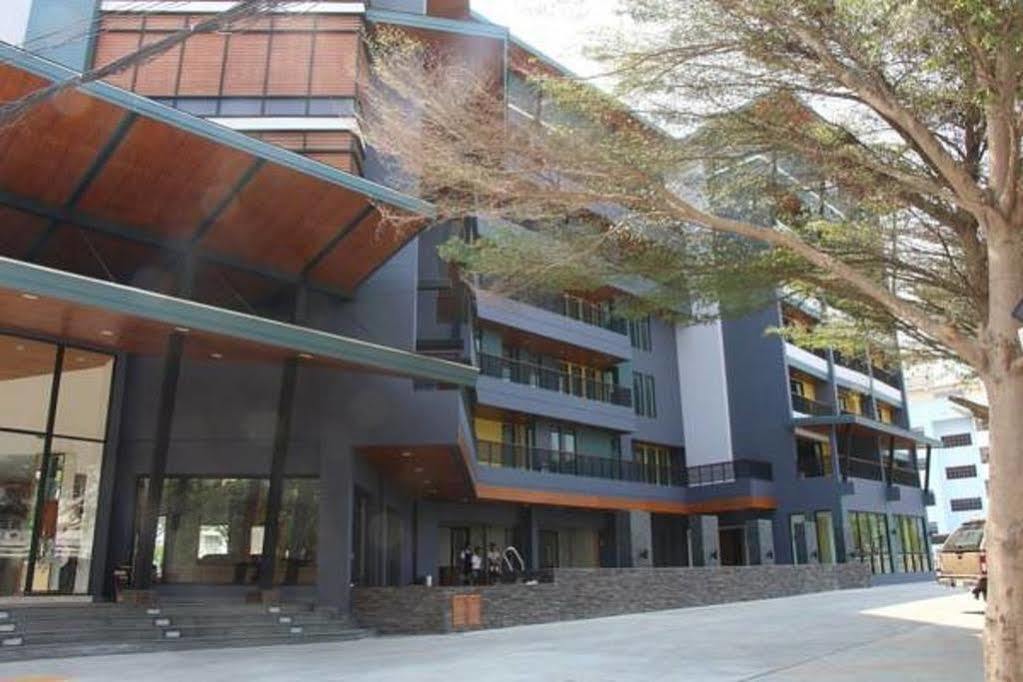 The Proud Exclusive Hotel-Sha Plus Nakhon Pathom Luaran gambar